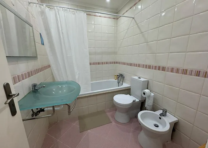 Pensjonat Surf & Sunset House Peniche