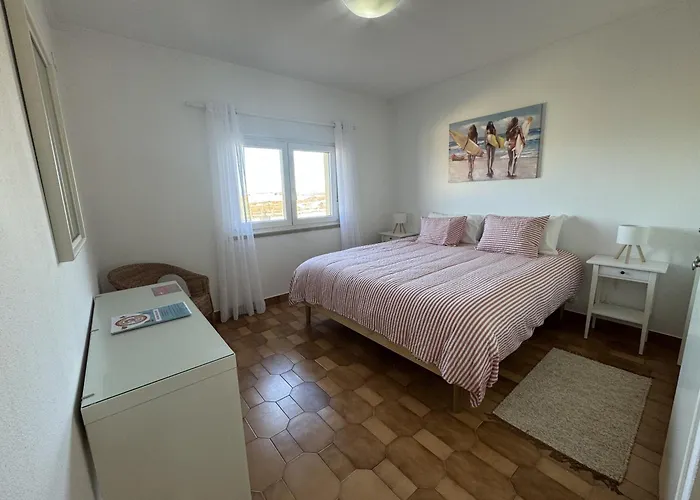 Surf & Sunset House Peniche